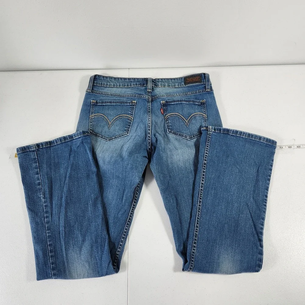 Levis 518 Superlow Bootcut Jeans‎ Womens 9M W29 L32 Medium Wash Blue 11518-0091